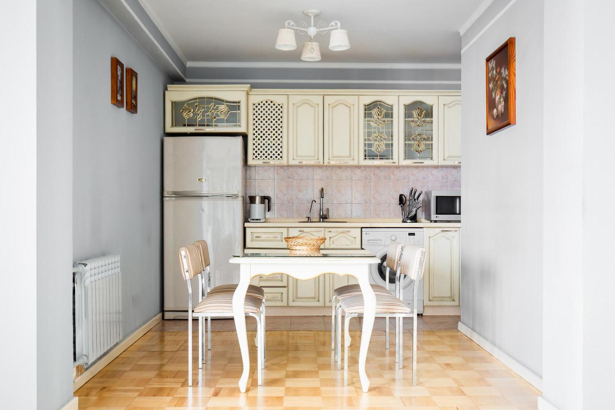 Downtown Big Apartment Ташкент Экстерьер фото